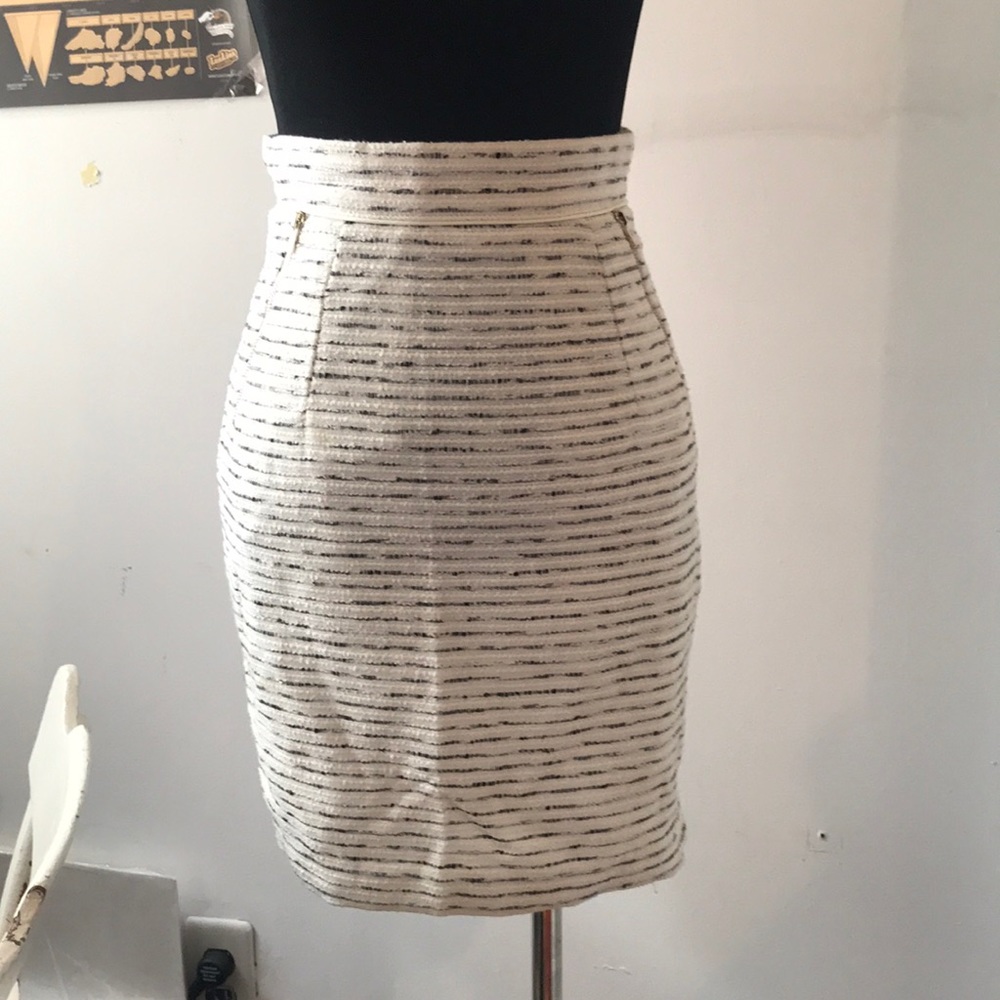 H&M white and black stripe pencil skirt
